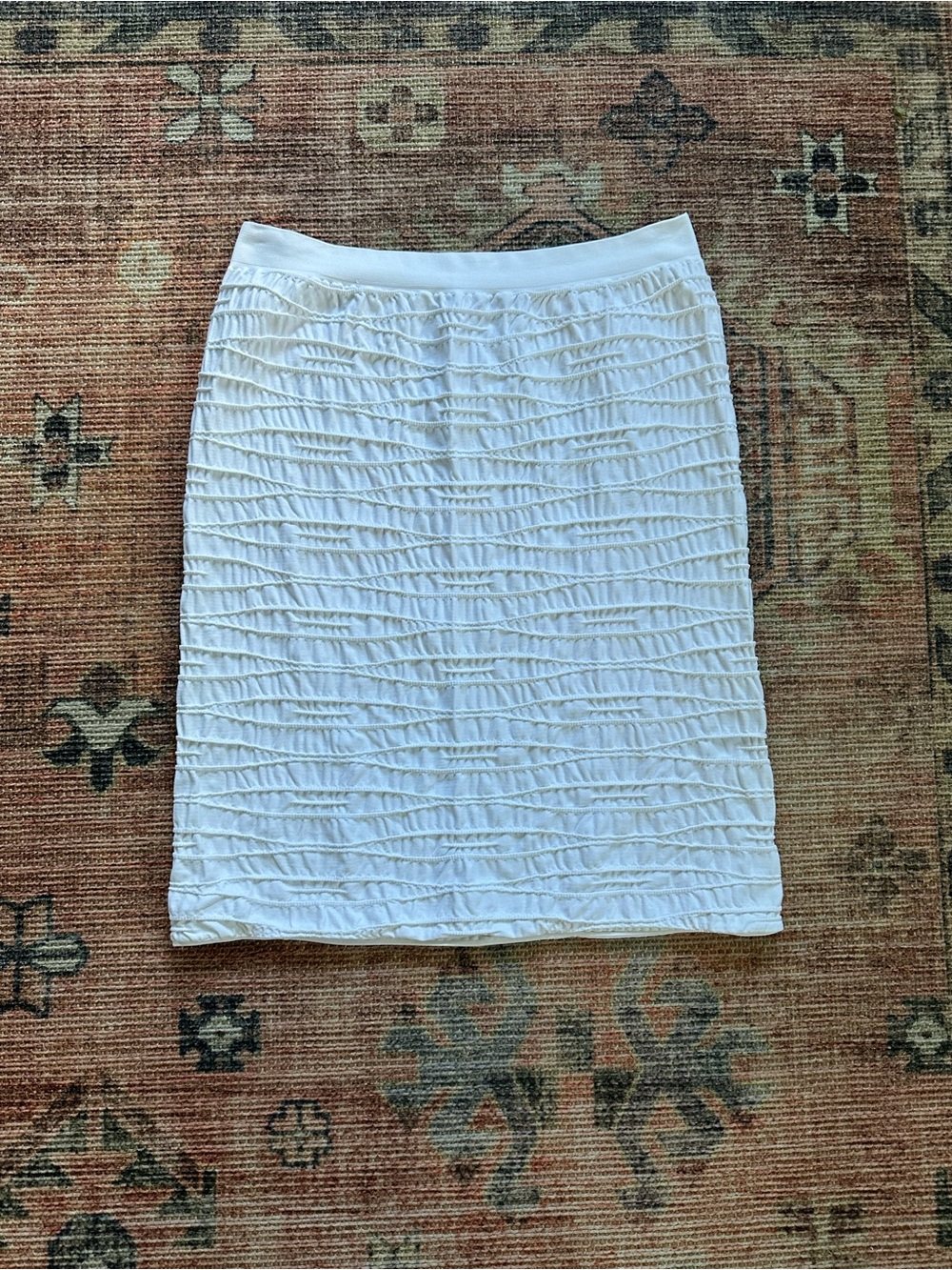 Last Tango White Textured Stretch Pencil Skirt